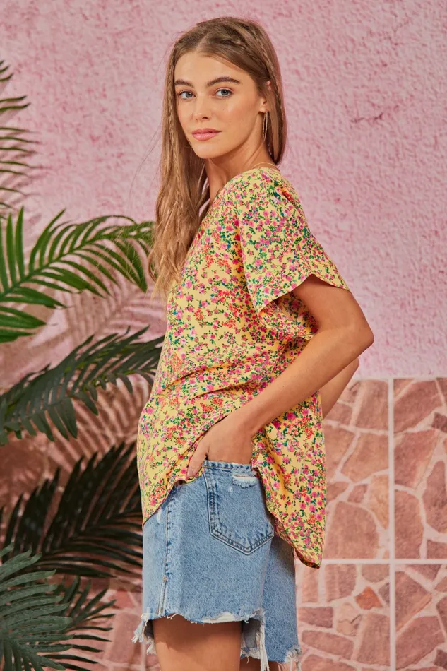 ANDREE BY UNIT V NECKLINE DOLMAN SLEEVE FLORAL PRINTED TOP MARIGOLD Rings