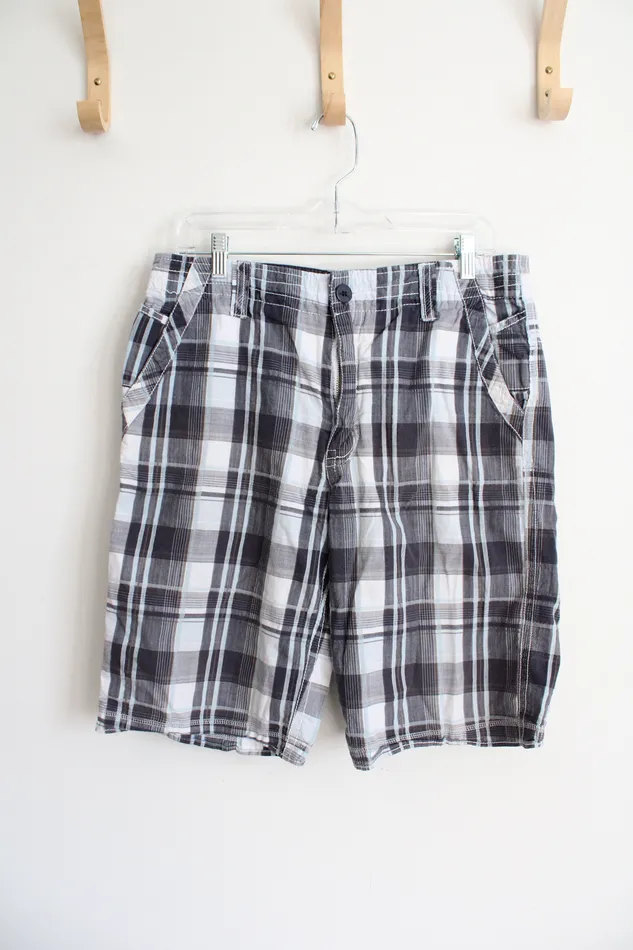BKE Rings BKE Casuals Slim Flat Front Blue Gray Plaid Shorts 32