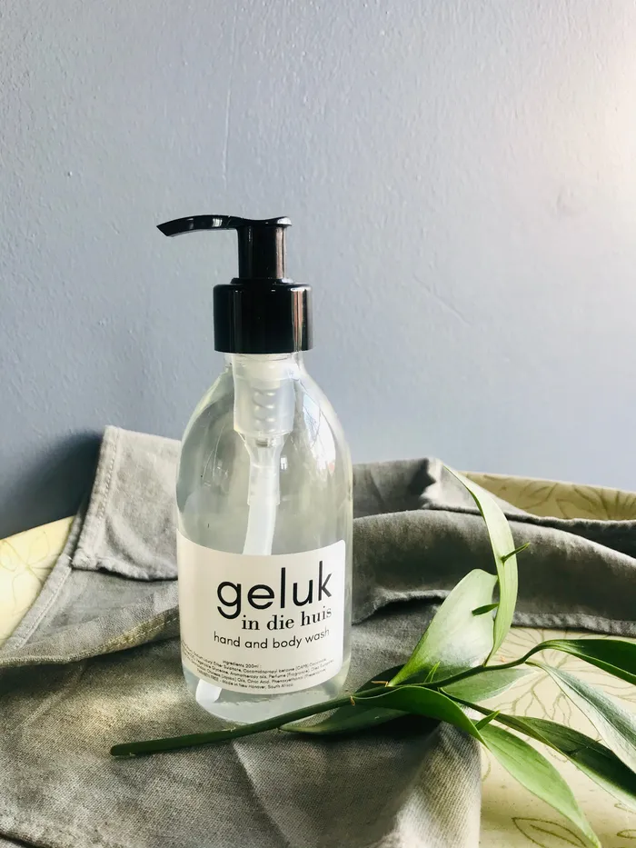 CLASSY KITCHEN Necklaces Hand and Body Wash Geluk