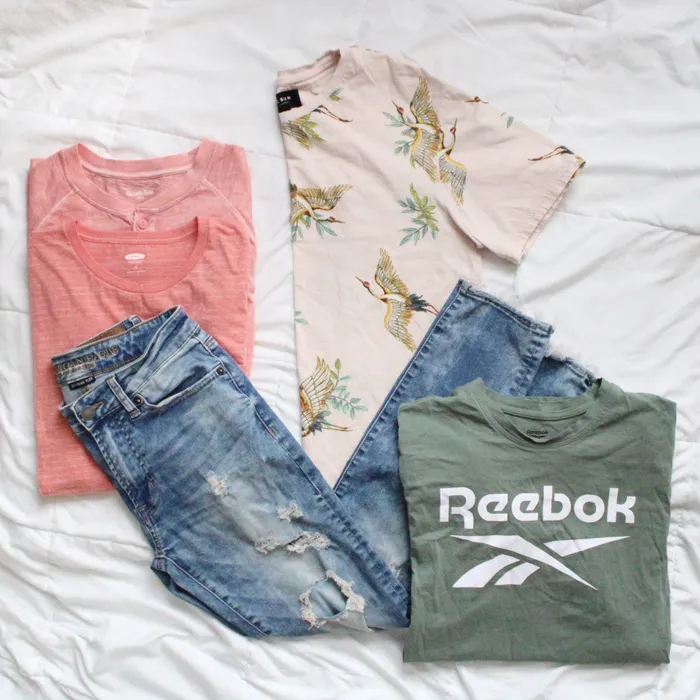 Earrings Old Navy Old Navy Salmon Striped Tee M