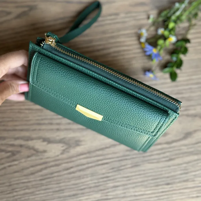 iszi ONLINE Earrings Green Wallet