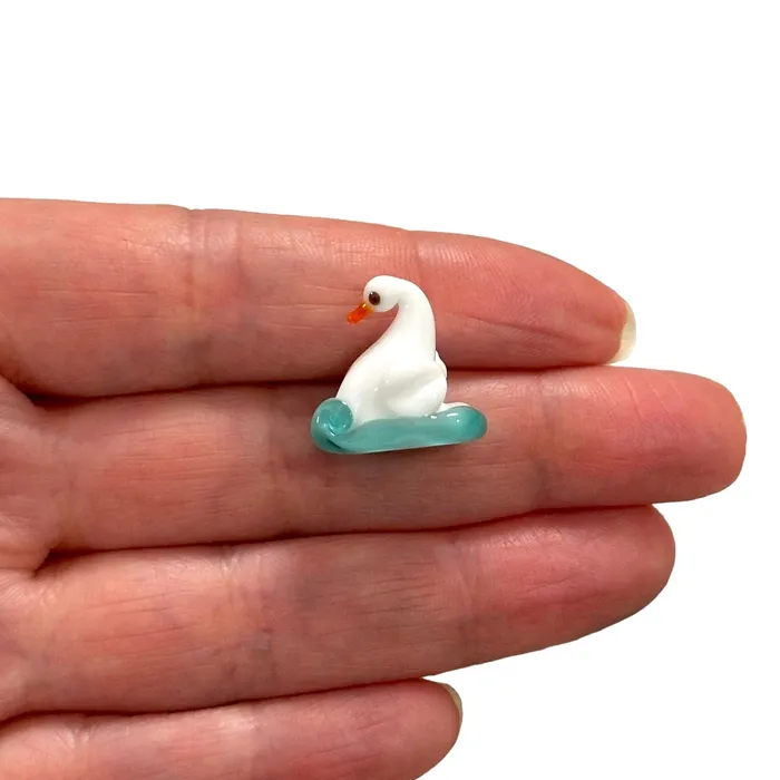 Peppy Beads Charm Necklaces Hand Made Murano Glass Horizontal Hole Swan Charm