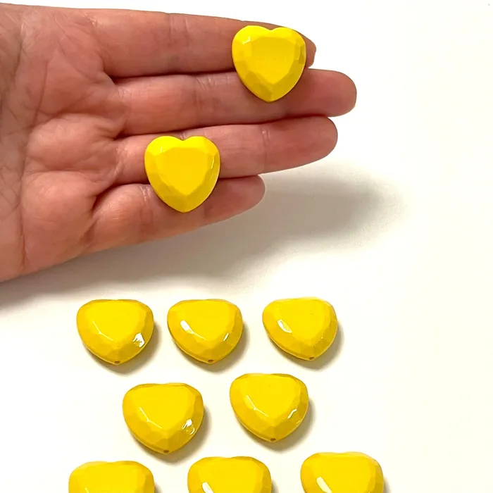 Peppy Beads Necklaces Yellow Acrylic Heart Charms Acrylic Heart Beads 10 Pcs in a pack