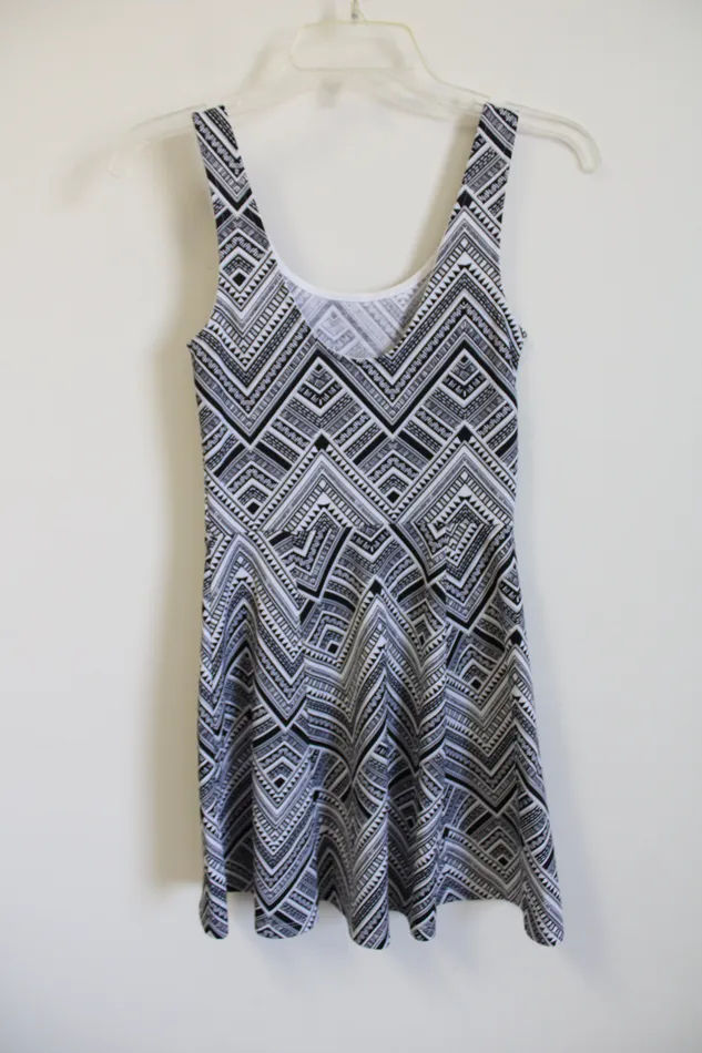 Rings HM Black White Skater Dress 4 HM