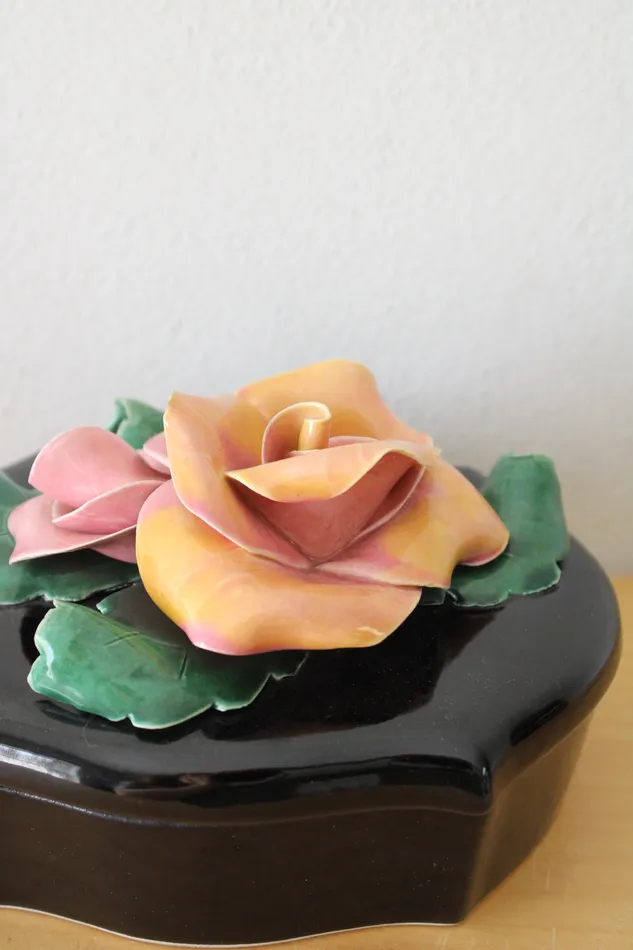 Rings Johannes Brahm Johannes Brahm California USA Black Ceramic Rose Box