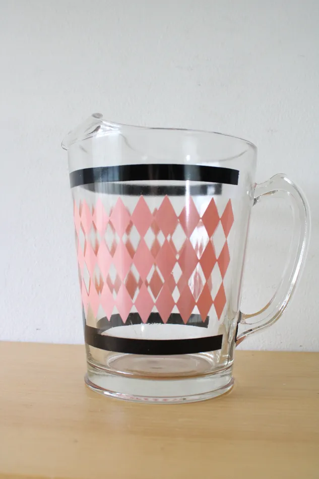 Rings Jubilee Thrift Hazel Atlas Pink Black Diamond Clear Drink Pitcher