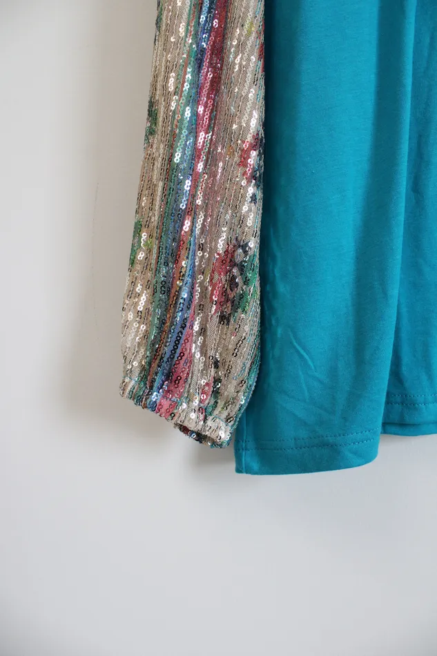 Rings Lucky Blessed NEW Lucky Blessed Blue Sequined Sleeved Top XL