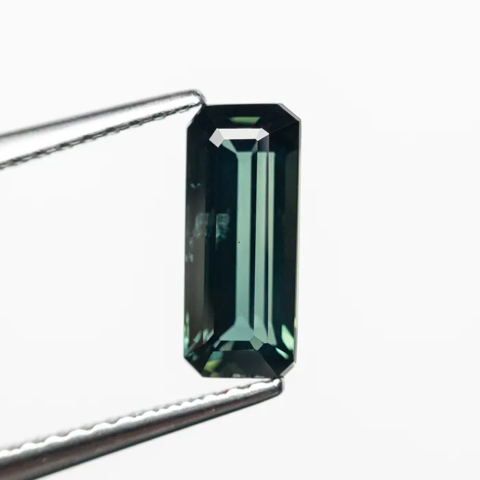 Rings Misfit Gems 158ct 943x398x338mm Cut Corner Rectangle Step Cut Sapphire 2381601