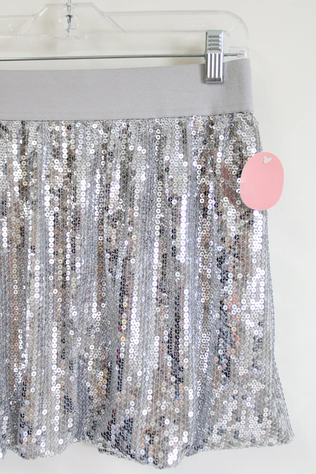 SO Rings NEW SO Silver Sequined Skirt 14