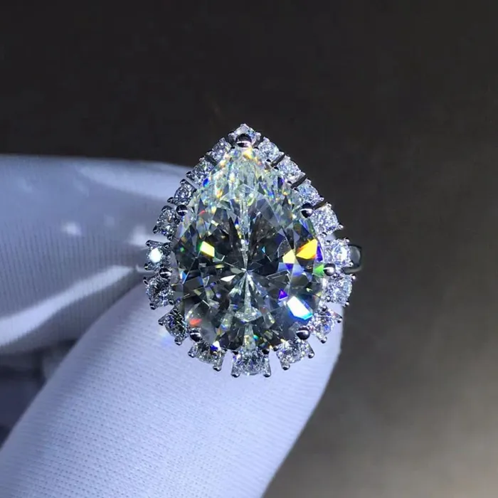 10 Carat Pear Cut Moissanite Ring Stunning D Color VVS Leyloon Jewelry Rings