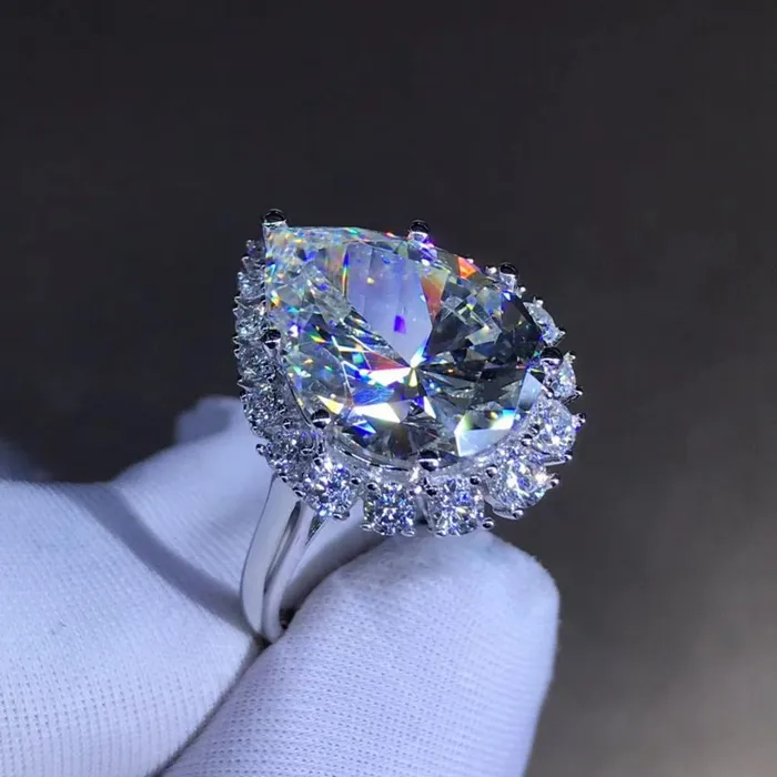 10 Carat Pear Cut Moissanite Ring Stunning D Color VVS Leyloon Jewelry Rings