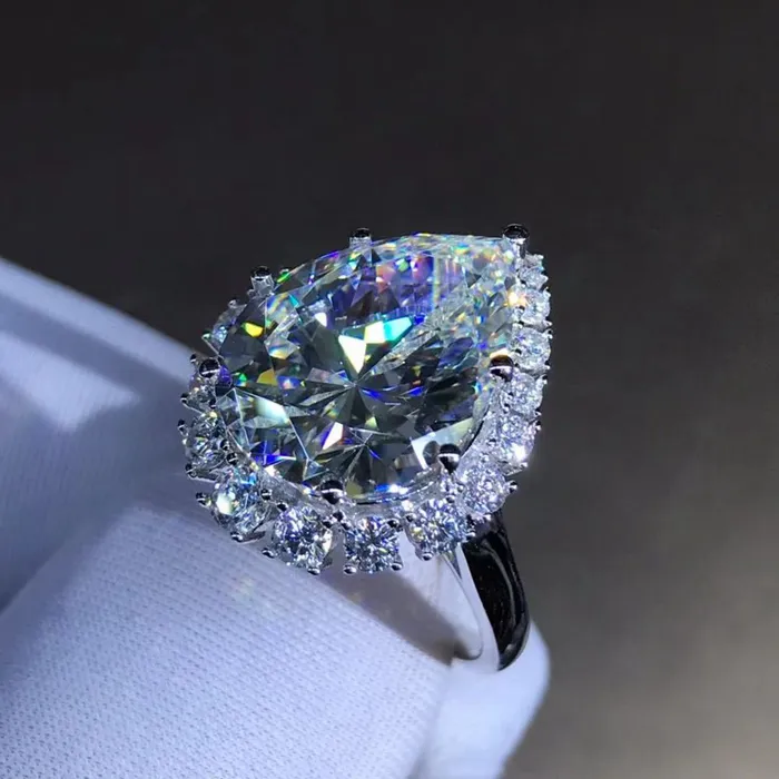 10 Carat Pear Cut Moissanite Ring Stunning D Color VVS Leyloon Jewelry Rings