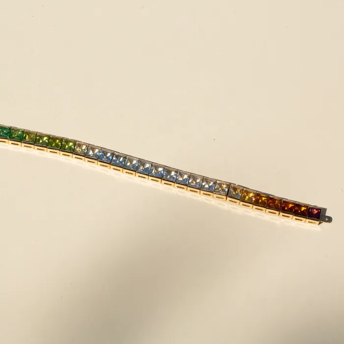 Bracelets Vintage Rainbow Multi Stone and 18K Gold Line Bracelet