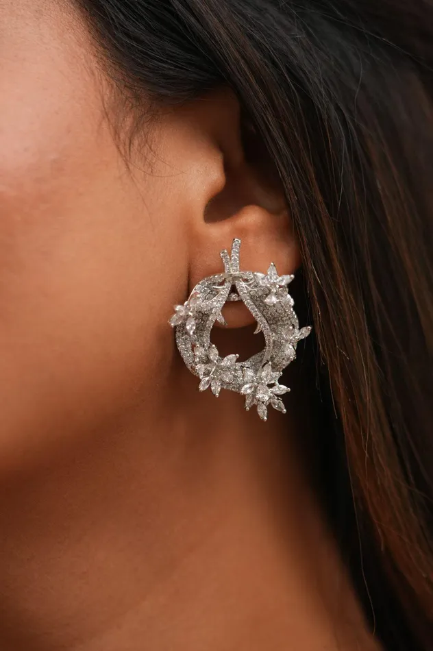Earrings Attrangi Blooming Flowers Diamond Studs 3D Earrings