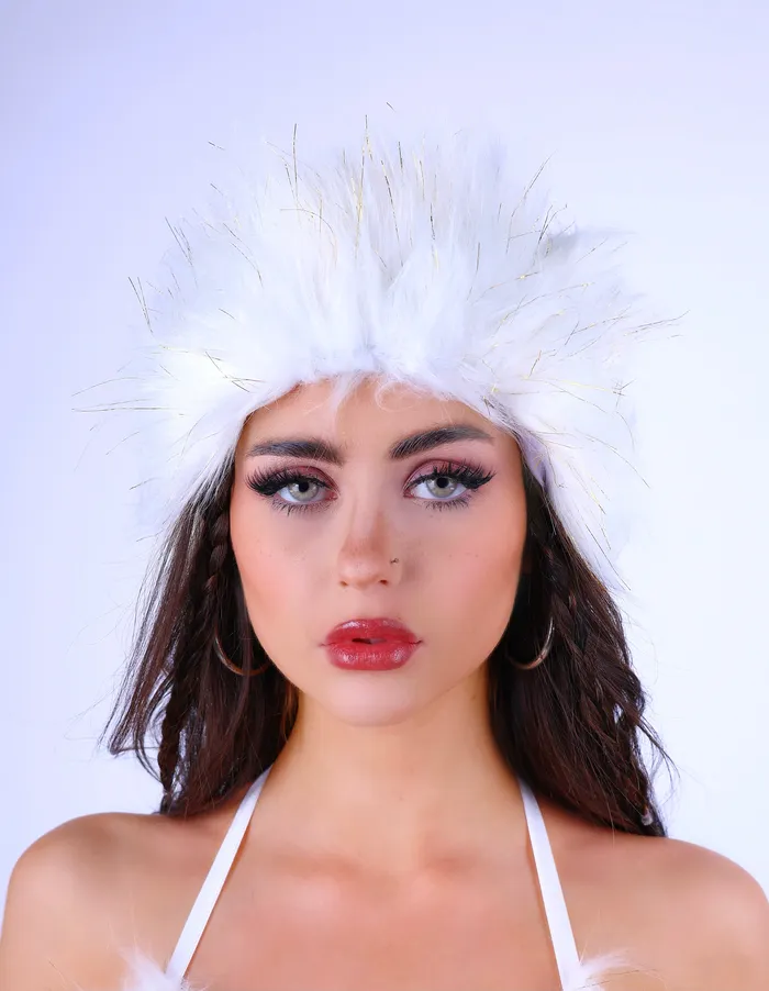 FULL OUTFIT Fuzzy Snow Shimmer Diva 5 pcs THE LUMI SHOP Earrings