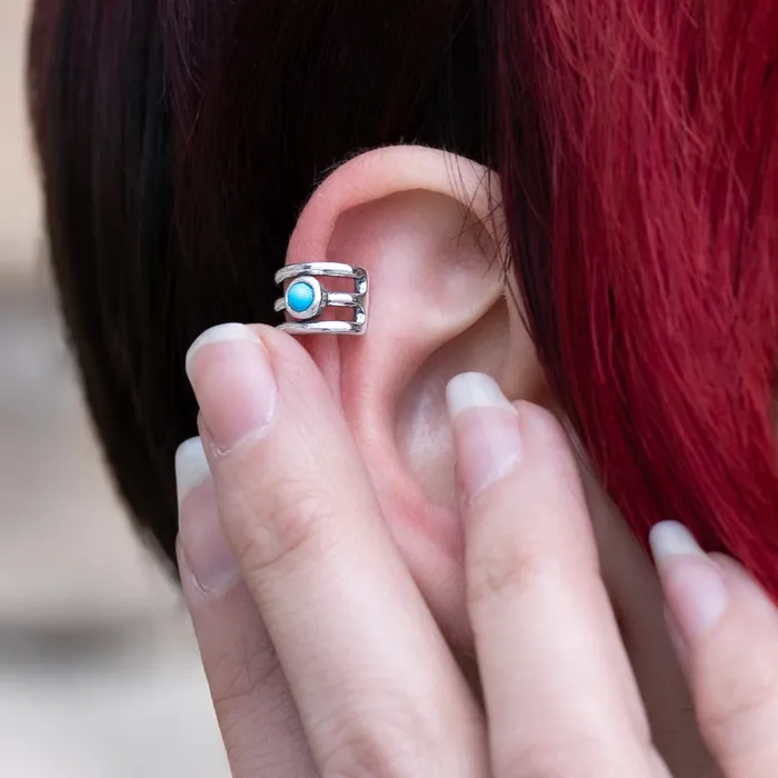 Radiante Wayfarer Turquoise Ear Cuff Turquoise Skies Earrings