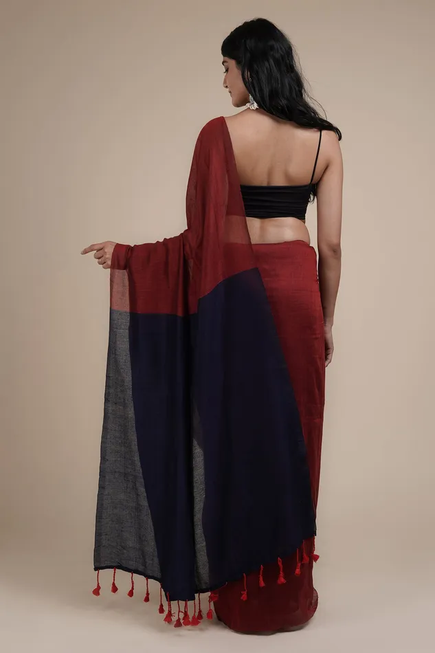 Rings Teejh Teejh Varuni Maroon Navy Blue Mulmul Saree