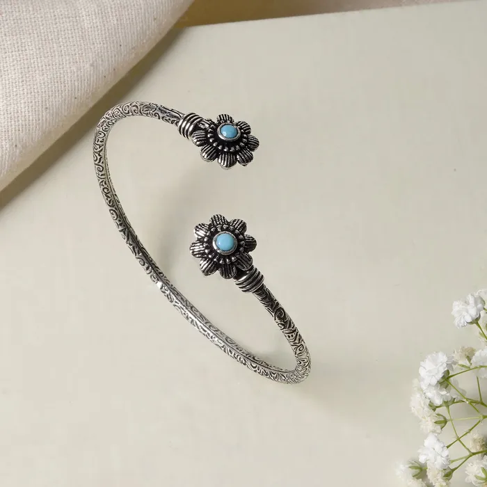 Teejh Anju Silver Oxidised Floral Bracelet Teejh Bracelets Teejh Anju Silver Oxidised Floral Bracelet Teejh Bracelets