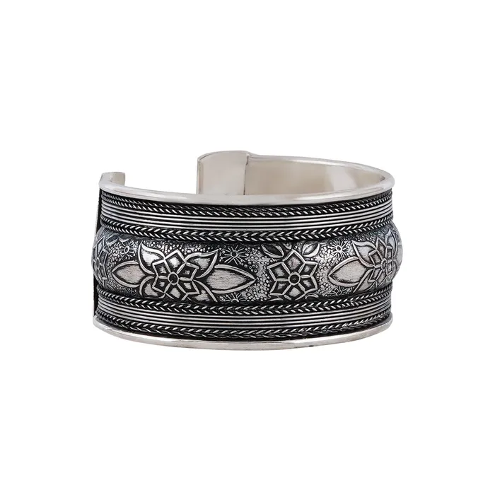 Teejh Bracelets Teejh Hamsah Silver Oxidised Cuff Bracelet Teejh Bracelets Teejh Hamsah Silver Oxidised Cuff Bracelet