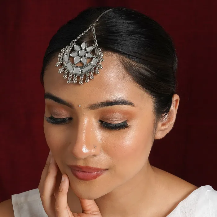Teejh Earrings Teejh Anuradha Mangtika