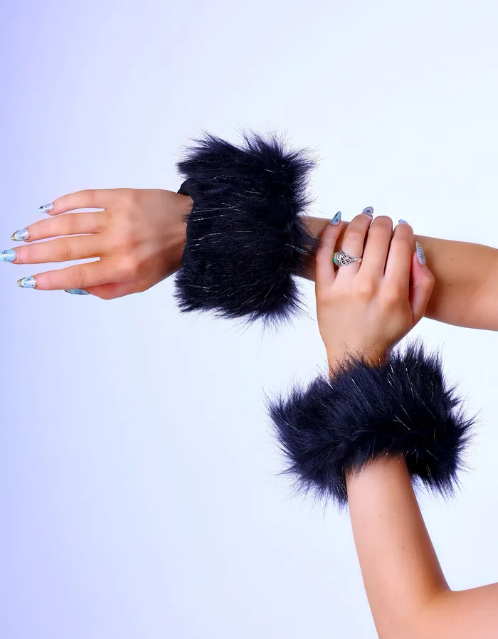 THE LUMI SHOP Earrings FULL OUTFIT Fuzzy Midnight Sparkle Rebel 5 pcs