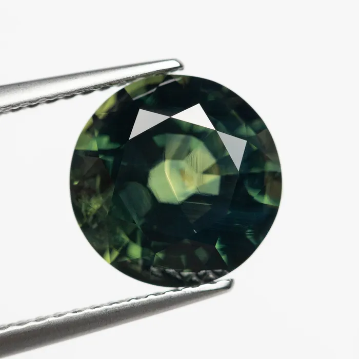 516ct 1015x1012x645mm Round Brilliant Sapphire 2160801 Misfit Gems Rings