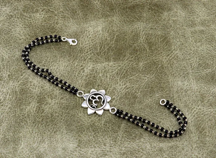 925 Sterling silver customized black beaded AUMOM Rakhi or bracelet best gift for your brothers for special personalized gifing rk016 TRIBAL ORNAMENTS Bracelets 925 Sterling silver customized black beaded AUMOM Rakhi or bracelet best gift for your brothers for special personalized gifing rk016 TRIBAL ORNAMENTS Bracelets