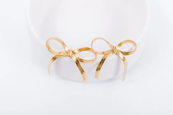 All Done Up Bow Studs WANTME Rings