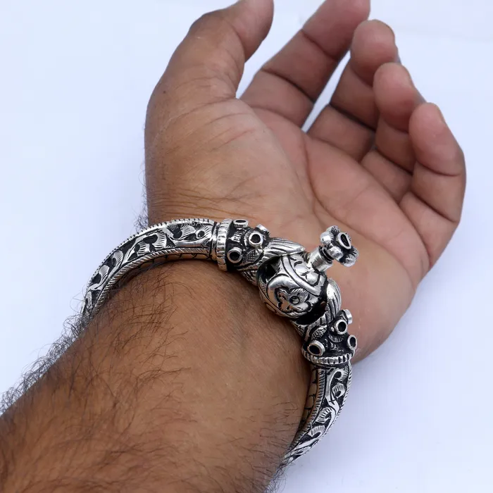 Bracelets TRIBAL ORNAMENTS 925 sterling silver fabulous crocodile face stylish attractive kada bangle bracelet pretty work attractive tribal belly dance jewelry nsk837 Bracelets TRIBAL ORNAMENTS 925 sterling silver fabulous crocodile face stylish attractive kada bangle bracelet pretty work attractive tribal belly dance jewelry nsk837