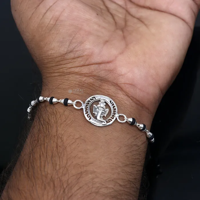 Bracelets TRIBAL ORNAMENTS 925 sterling silver handmad Lord Ganesha design holy basil rosary beads Rakhi bracelet black Tulsi beaded bracelet rk397 Bracelets TRIBAL ORNAMENTS 925 sterling silver handmad Lord Ganesha design holy basil rosary beads Rakhi bracelet black Tulsi beaded bracelet rk397