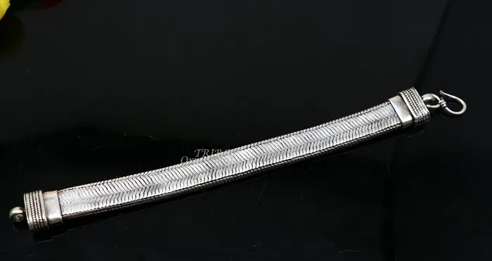 Bracelets TRIBAL ORNAMENTS 925 sterling silver handmade gorgeous vintage design solid wheat chain flexible bracelet belt unisex jewelry from Rajasthan India sbr409 Bracelets TRIBAL ORNAMENTS 925 sterling silver handmade gorgeous vintage design solid wheat chain flexible bracelet belt unisex jewelry from Rajasthan India sbr409