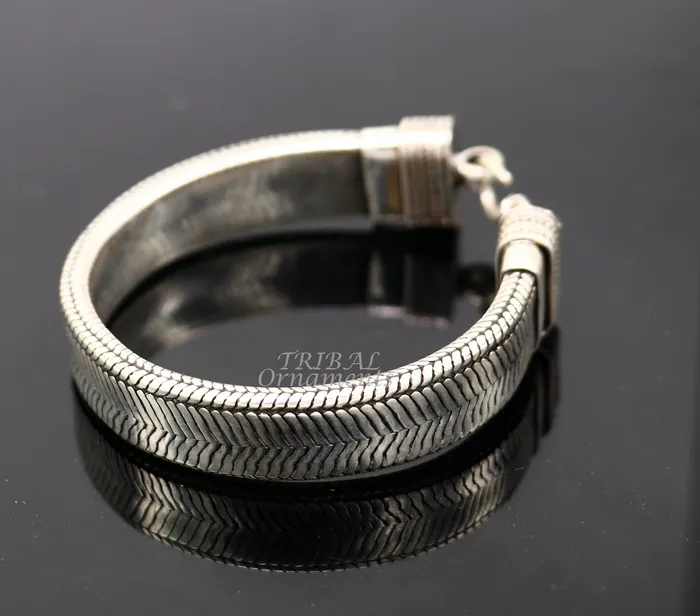 Bracelets TRIBAL ORNAMENTS 925 sterling silver handmade gorgeous vintage design solid wheat chain flexible bracelet belt unisex jewelry from Rajasthan India sbr409 Bracelets TRIBAL ORNAMENTS 925 sterling silver handmade gorgeous vintage design solid wheat chain flexible bracelet belt unisex jewelry from Rajasthan India sbr409