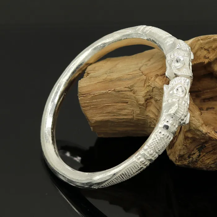Bracelets TRIBAL ORNAMENTS Solid silver handcrafted vintage antique style gorgeous bangle bracelet kada customized adjustable crocodile bracelet for mens nssk241