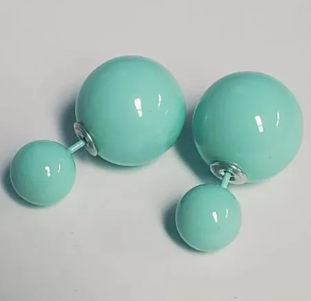 E152 Mint Green Double Ball Earrings Susan Earrings