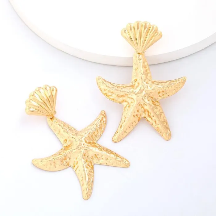 E702 Gold Large Starfish and Shell Earrings 01 Earrings