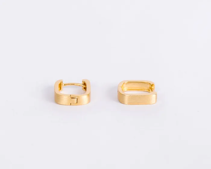 Earrings Hey June Square Matte Huggies