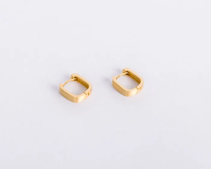 Earrings Hey June Square Matte Huggies