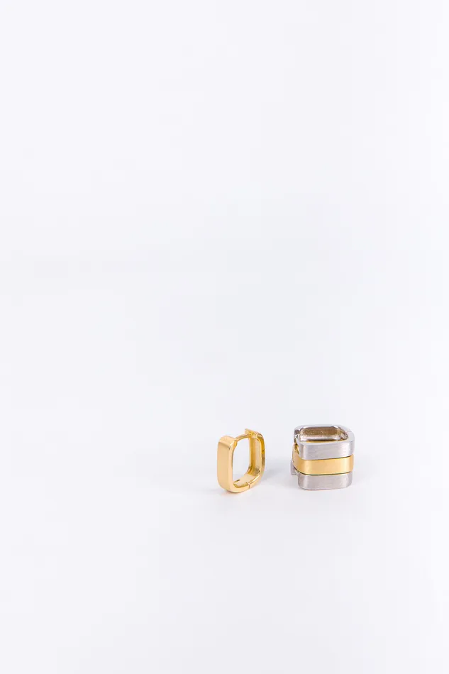 Earrings Hey June Square Matte Huggies