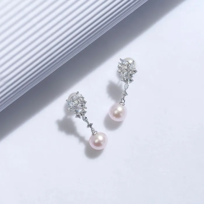Earrings Pearly Lustre Elegant Freshwater Pearl Earrings WE00536 Wedding Series