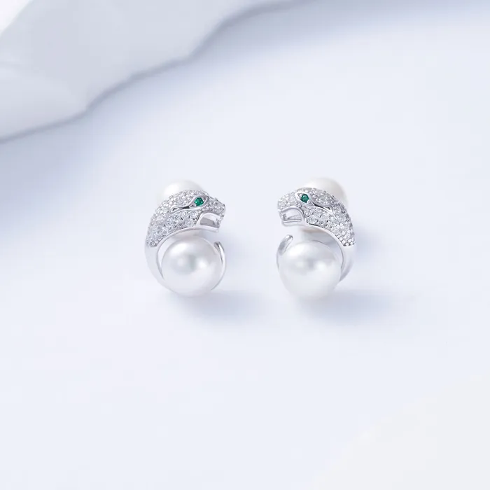 Earrings Pearly Lustre Leopard Freshwater Pearl Earrings WE00084 SAFARI