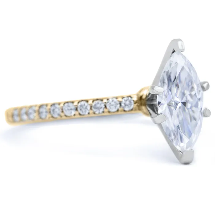 Fire Brilliance Rings Marquise Moissanite 6 Prongs Diamond Accent Ice Solitaire Ring