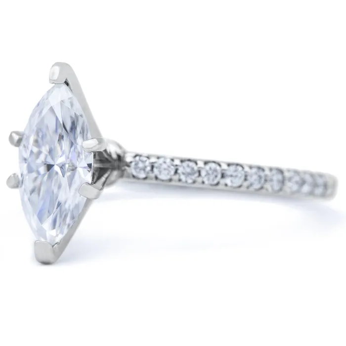 Fire Brilliance Rings Marquise Moissanite 6 Prongs Diamond Accent Ice Solitaire Ring