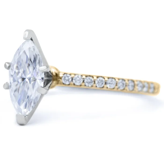 Fire Brilliance Rings Marquise Moissanite 6 Prongs Diamond Accent Ice Solitaire Ring