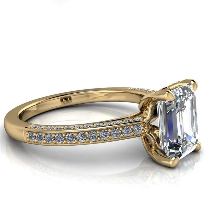 Harmon Emerald Center Stone 4 Prong Diamond Shank Engagement Ring Fire Brilliance Rings