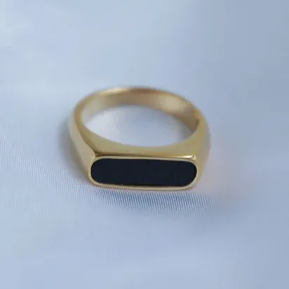 Jewelvers Rings 18K GoldFilled Rectangle Shell Ring Black Jewelvers Rings 18K GoldFilled Rectangle Shell Ring Black