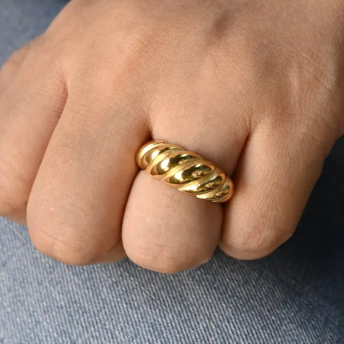 Jewelvers Rings 18K Gold Twisted Croissant Dome Ring Jewelvers Rings 18K Gold Twisted Croissant Dome Ring