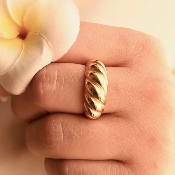 Jewelvers Rings 18K Gold Twisted Croissant Dome Ring Jewelvers Rings 18K Gold Twisted Croissant Dome Ring