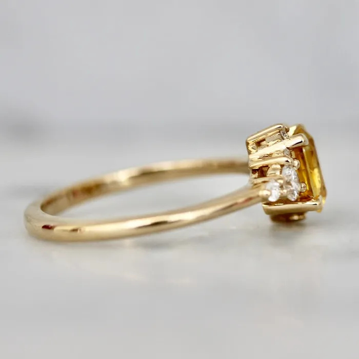 Limoncello Yellow Oval Cut Sapphire Ring Justine Quintal Jewellery Rings