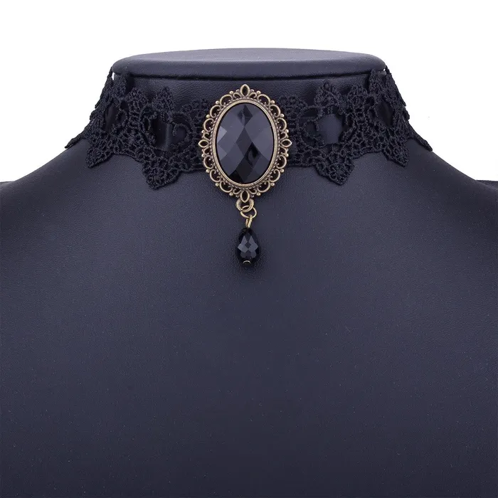 N769 Black Gem Choker Necklace With FREE Earrings 01 Necklaces