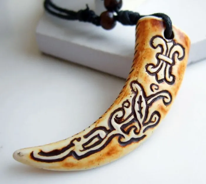 Necklaces 01 N1812 Carved Tooth Leather Cord Necklace